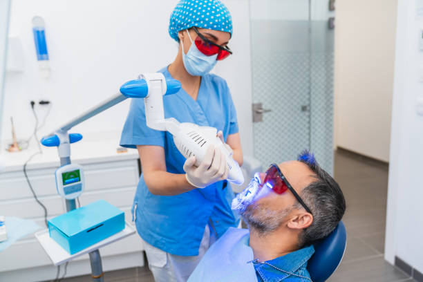 Best Cosmetic Emergency Dentistry in Earlham, IA